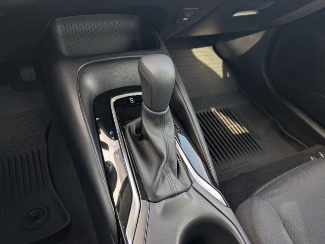 Used 2025 Toyota Corolla LE image 26