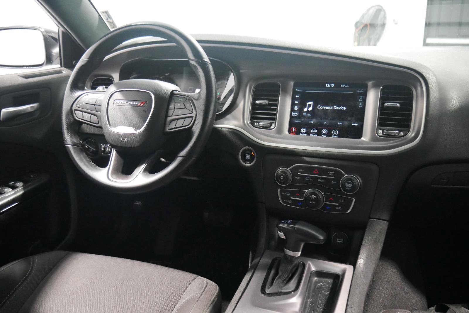 Used 2022 Dodge Charger SXT w/ Blacktop Package image 18