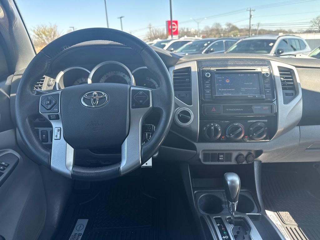 Used 2015 Toyota Tacoma 4x4 Double Cab w/ SR5 Package image 23