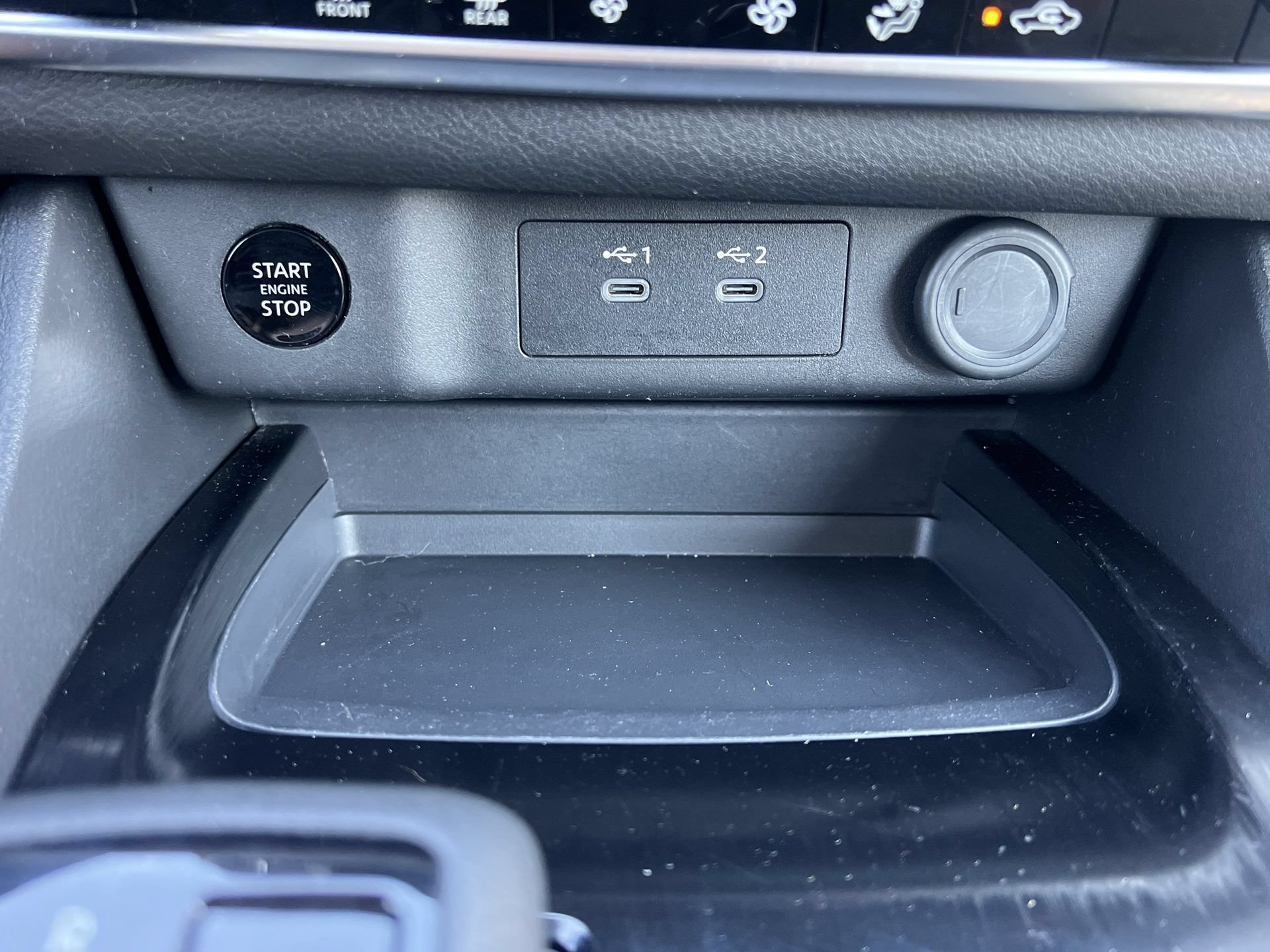 Used 2025 Nissan Rogue SV AWD/4WD image 6
