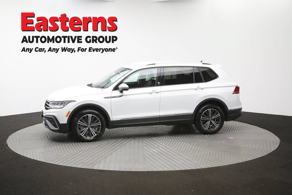 Used 2024 Volkswagen Tiguan Wolfsburg Edition FWD image 58