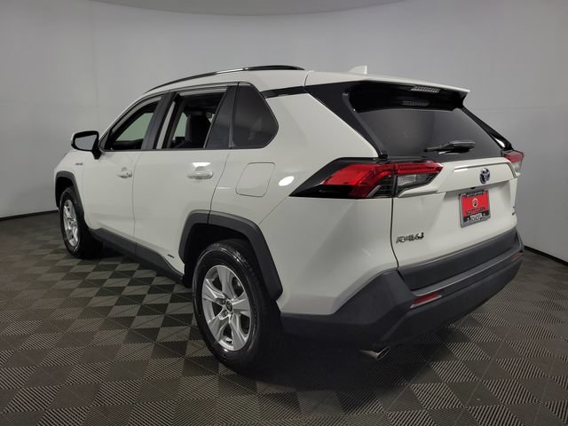 Used 2021 Toyota RAV4 XLE AWD/4WD image 8