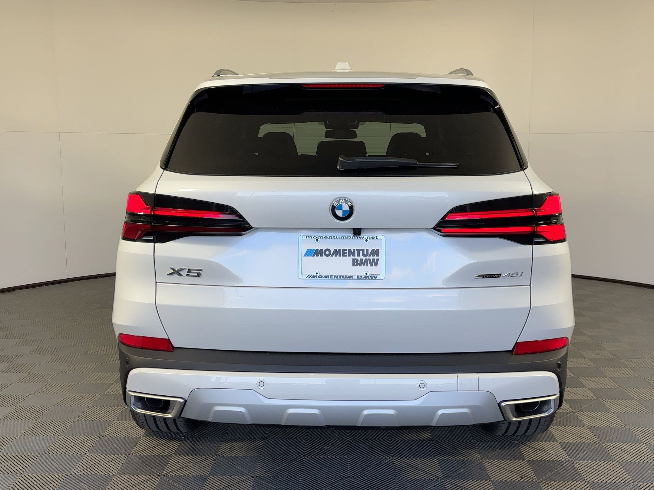 New 2026 BMW X5 sDrive40i w/ Climate Comfort Package image 9