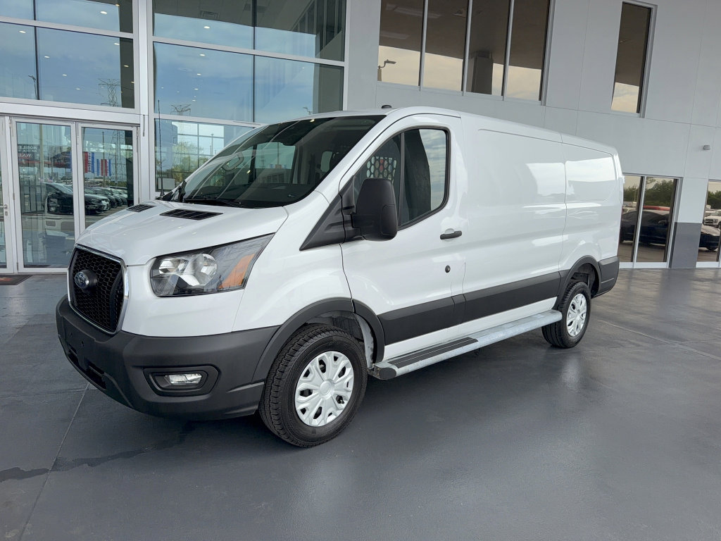 Certified 2025 Ford Transit 250 Low Roof w/ Exterior Upgrade Package RWD image 2