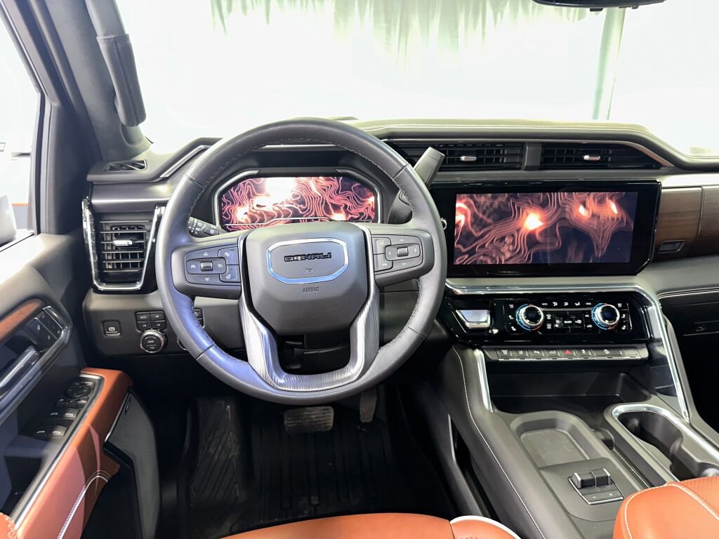 Certified 2025 GMC Sierra 2500 Denali Ultimate w/ Max Trailering Package image 2