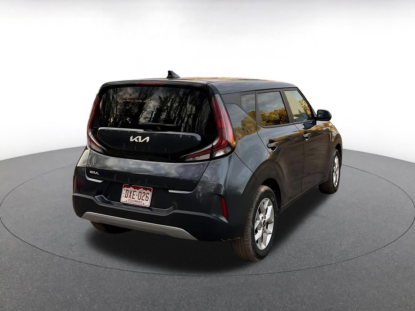 Used 2025 Kia Soul LX w/ LX Technology Package image 15