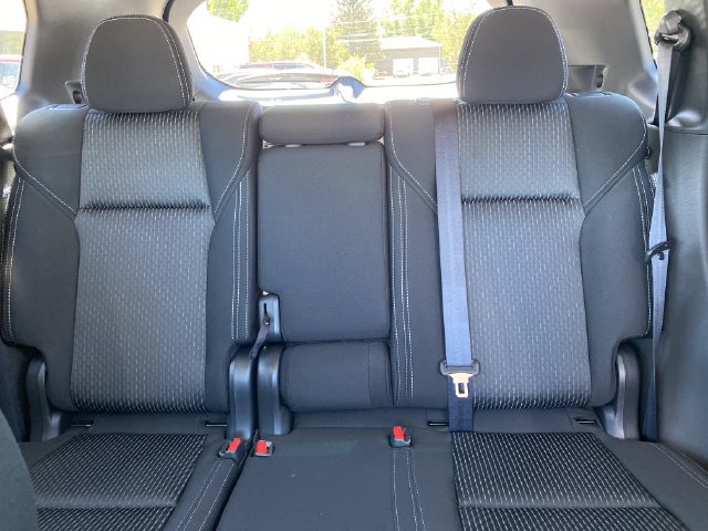 New 2026 Mitsubishi Outlander ES AWD/4WD image 12