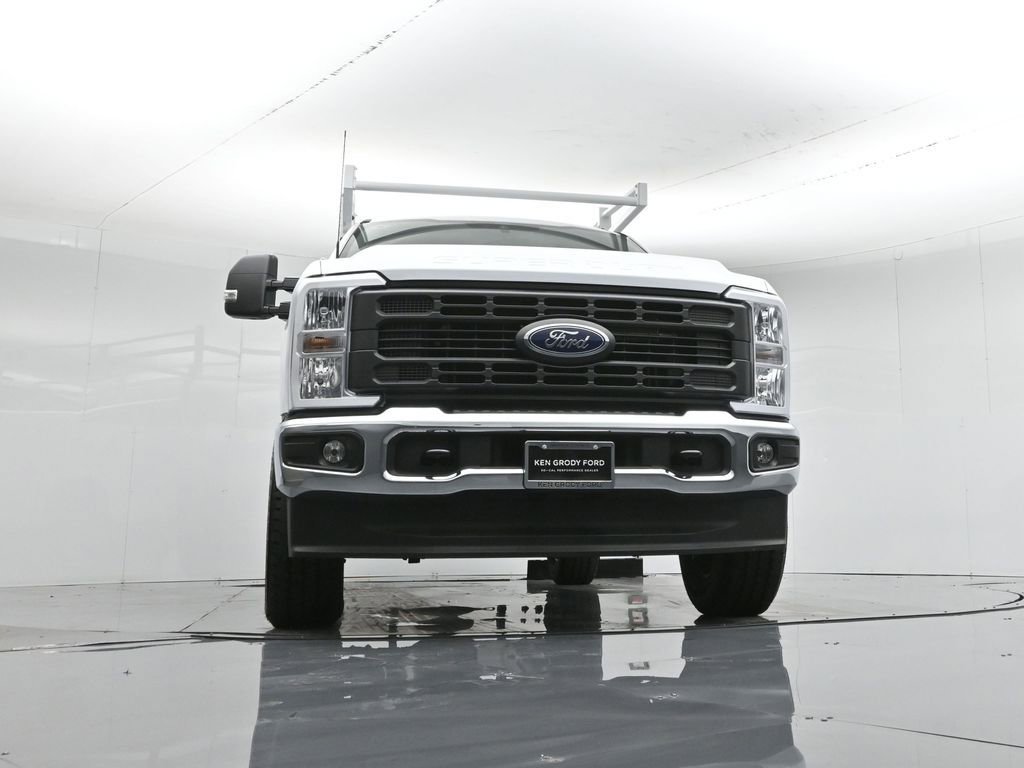 New 2026 Ford F350 XL w/ FX4 Off-Road Package image 48