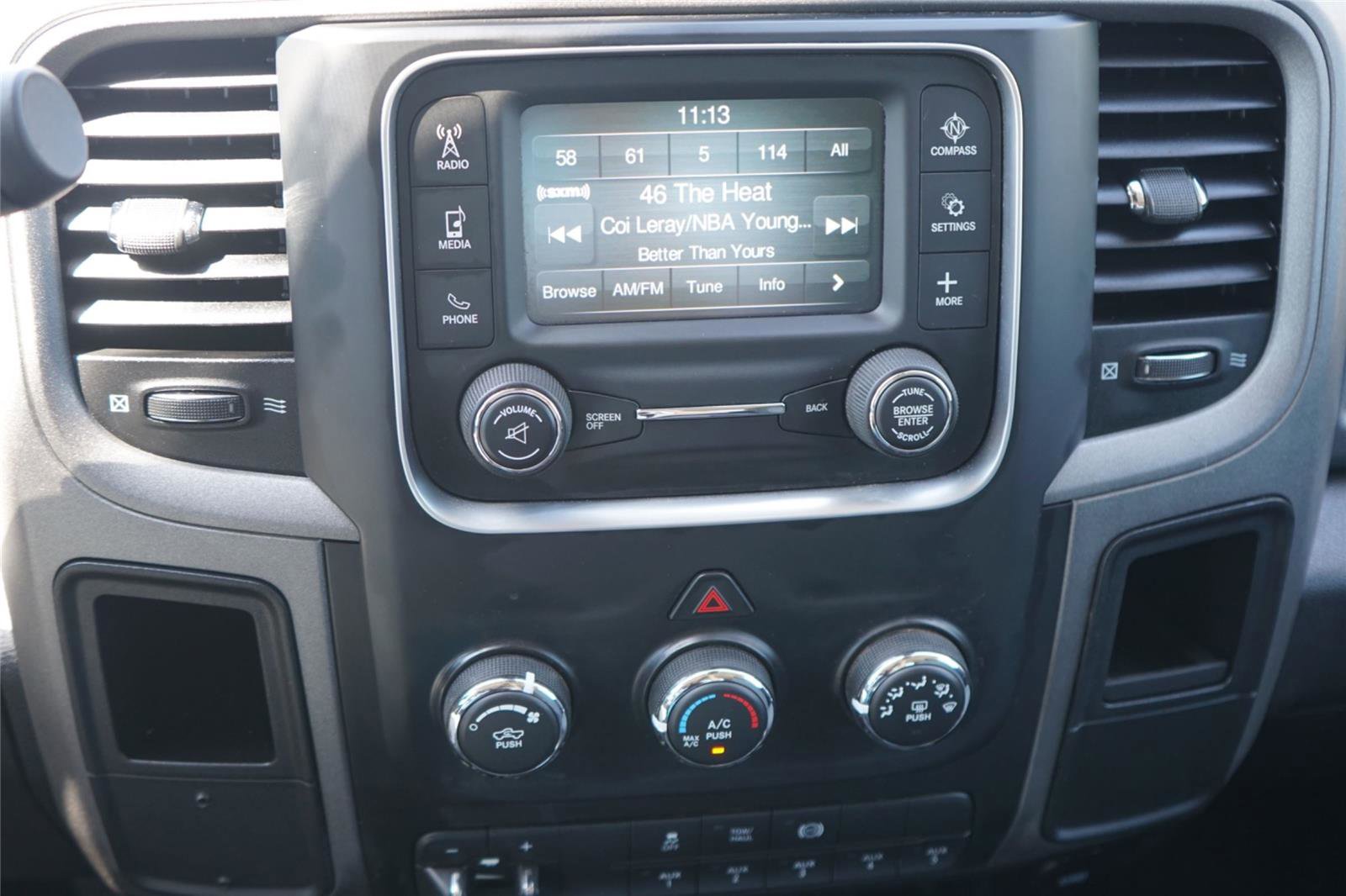 Used 2015 RAM 3500 Tradesman w/ Chrome Appearance Group AWD/4WD image 13