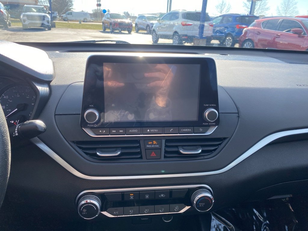 Used 2022 Nissan Altima 2.5 S image 12