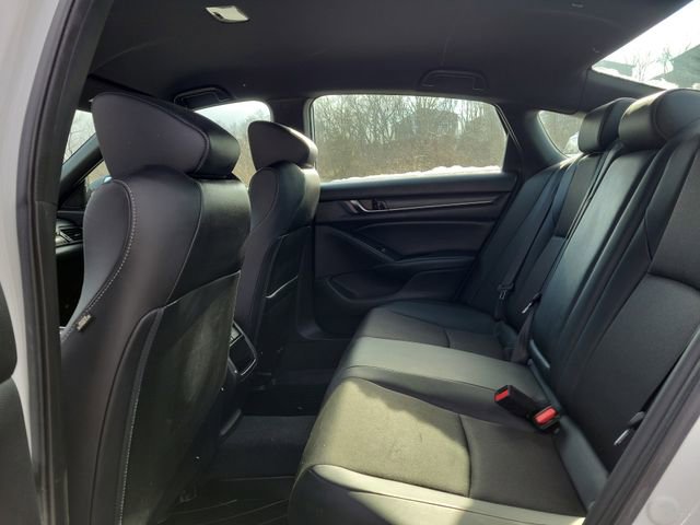 Used 2022 Honda Accord Sport image 13