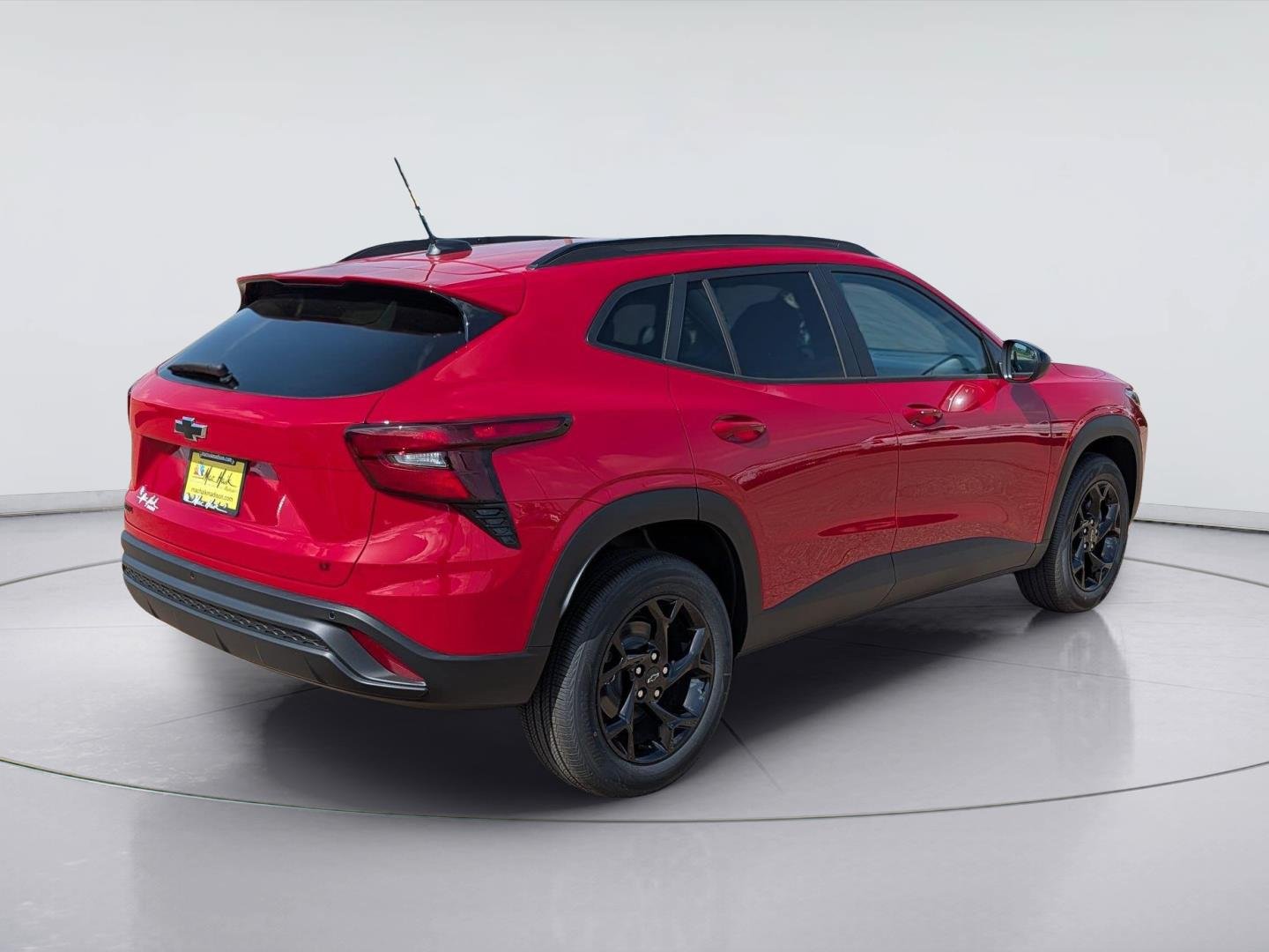 New 2026 Chevrolet Trax LT w/ Sunroof Package FWD image 5