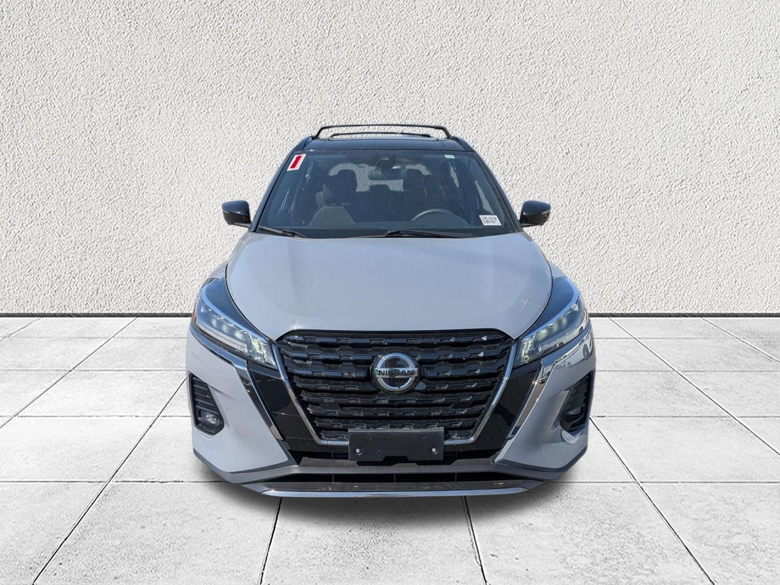 Used 2021 Nissan Kicks SR w/ Exterior Package image 8