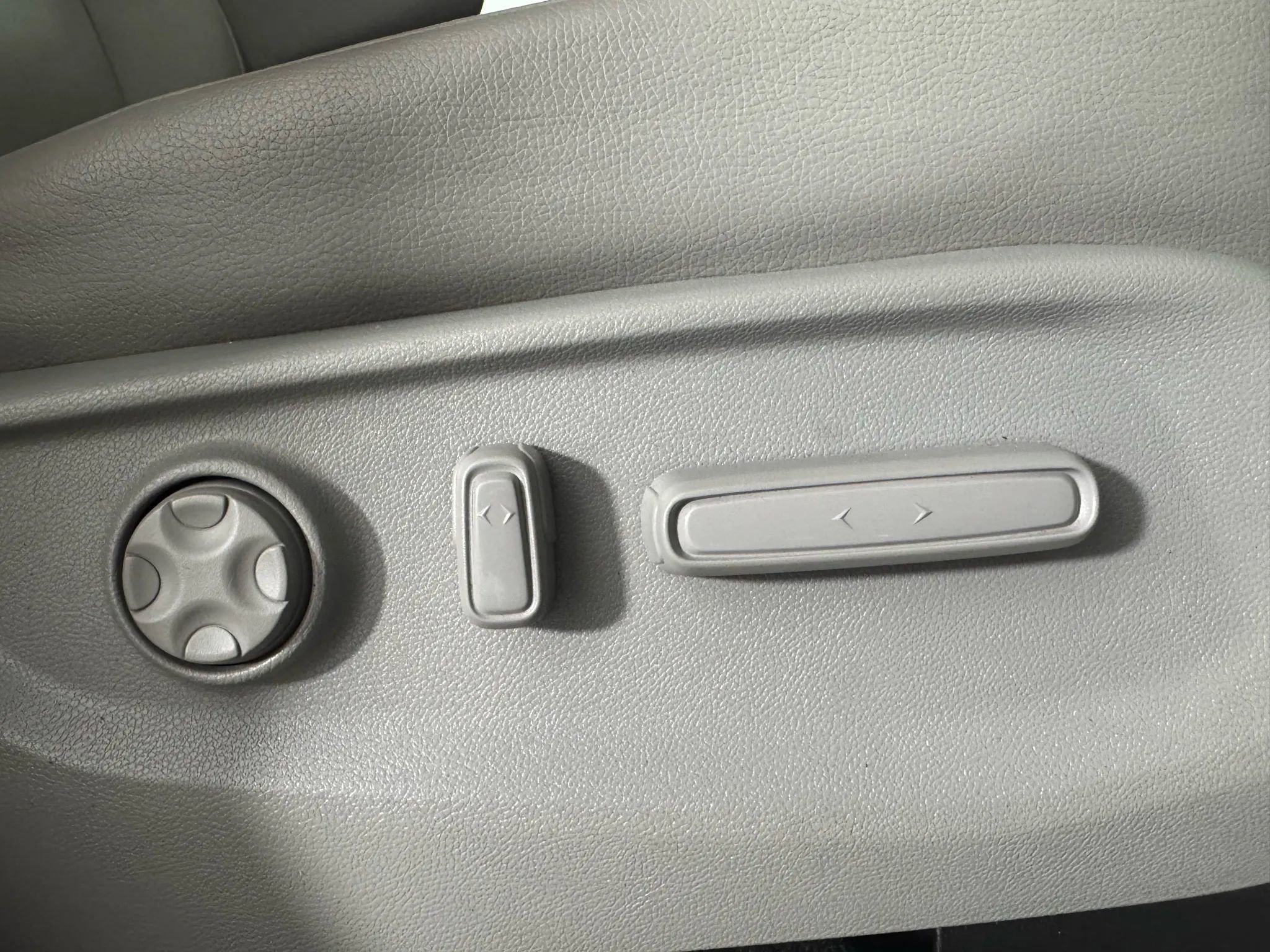 Used 2024 Honda Odyssey EX-L image 36