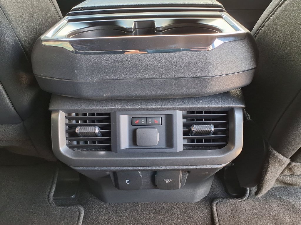 Used 2024 Ford F150 Lariat w/ Equipment Group 502A High AWD/4WD image 18