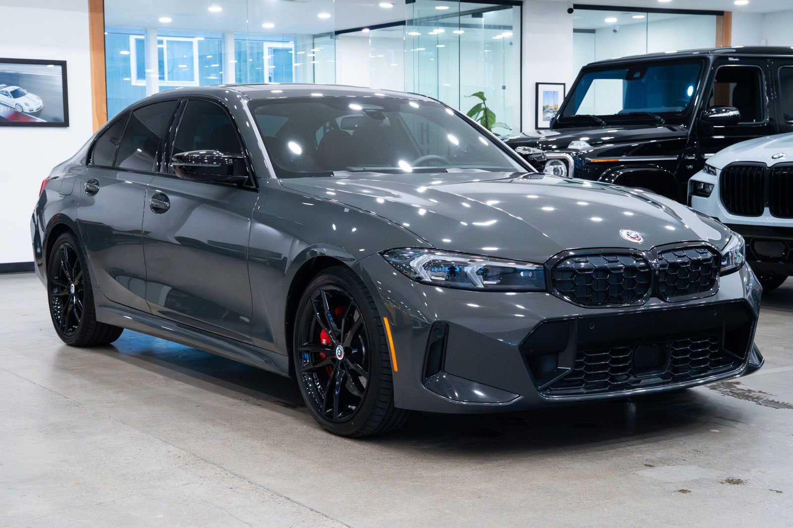 Used 2023 BMW M340i xDrive image 3