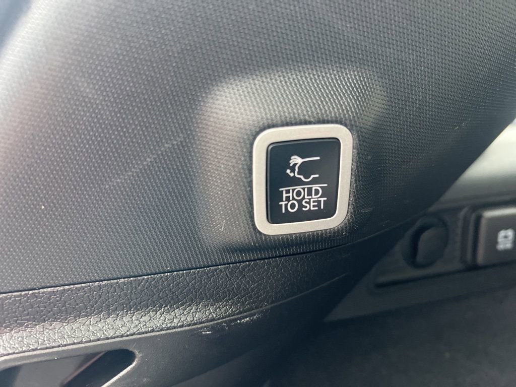 Used 2022 Jeep Grand Cherokee Summit w/ Advanced Protech Group IV image 14