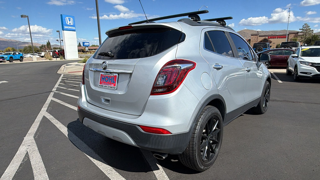 Used 2020 Buick Encore Preferred FWD image 3