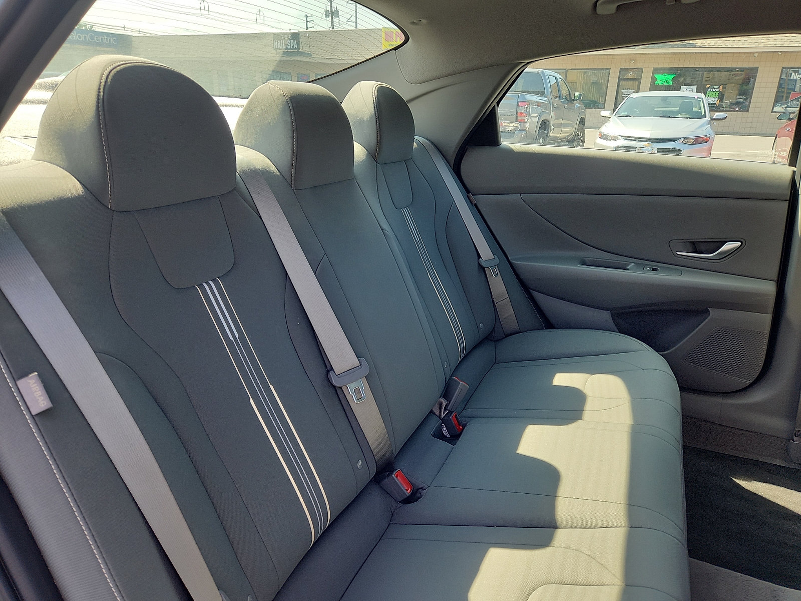 Certified 2024 Hyundai Elantra SEL FWD image 29