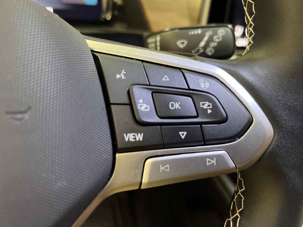 Used 2026 Volkswagen Atlas SE FWD image 54