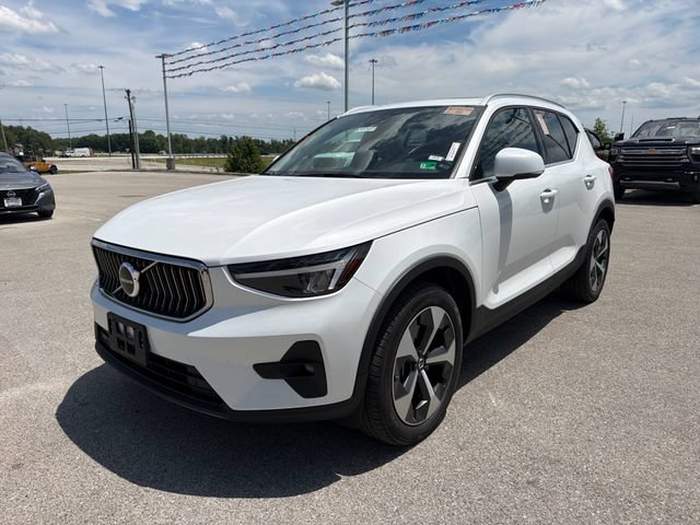 Used 2023 Volvo XC40 B5 Plus w/ Protection Package Premier AWD/4WD video 2