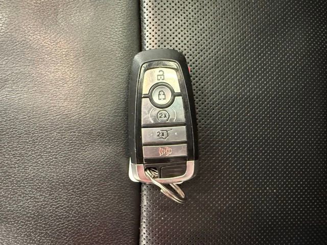 Used 2020 Ford Explorer Limited AWD/4WD image 28