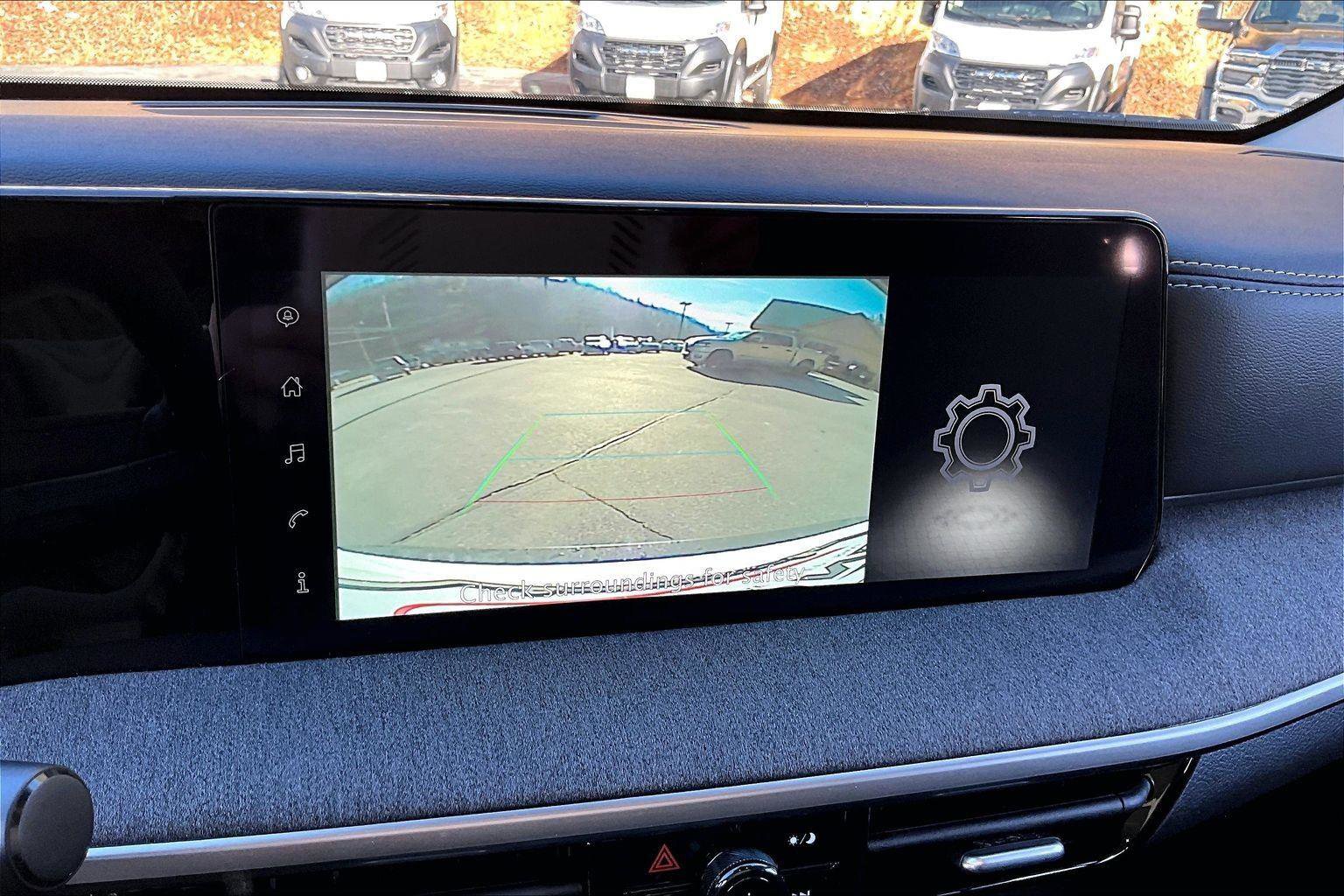 Used 2025 Nissan Kicks SV image 22