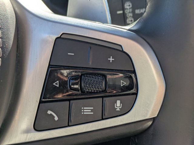 Used 2021 BMW X5 M50i w/ Executive Package image 21