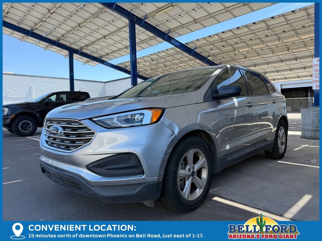 Used 2022 Ford Edge SE image 2