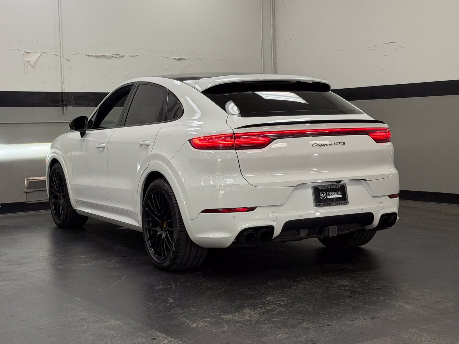 Used 2021 Porsche Cayenne GTS AWD/4WD image 10