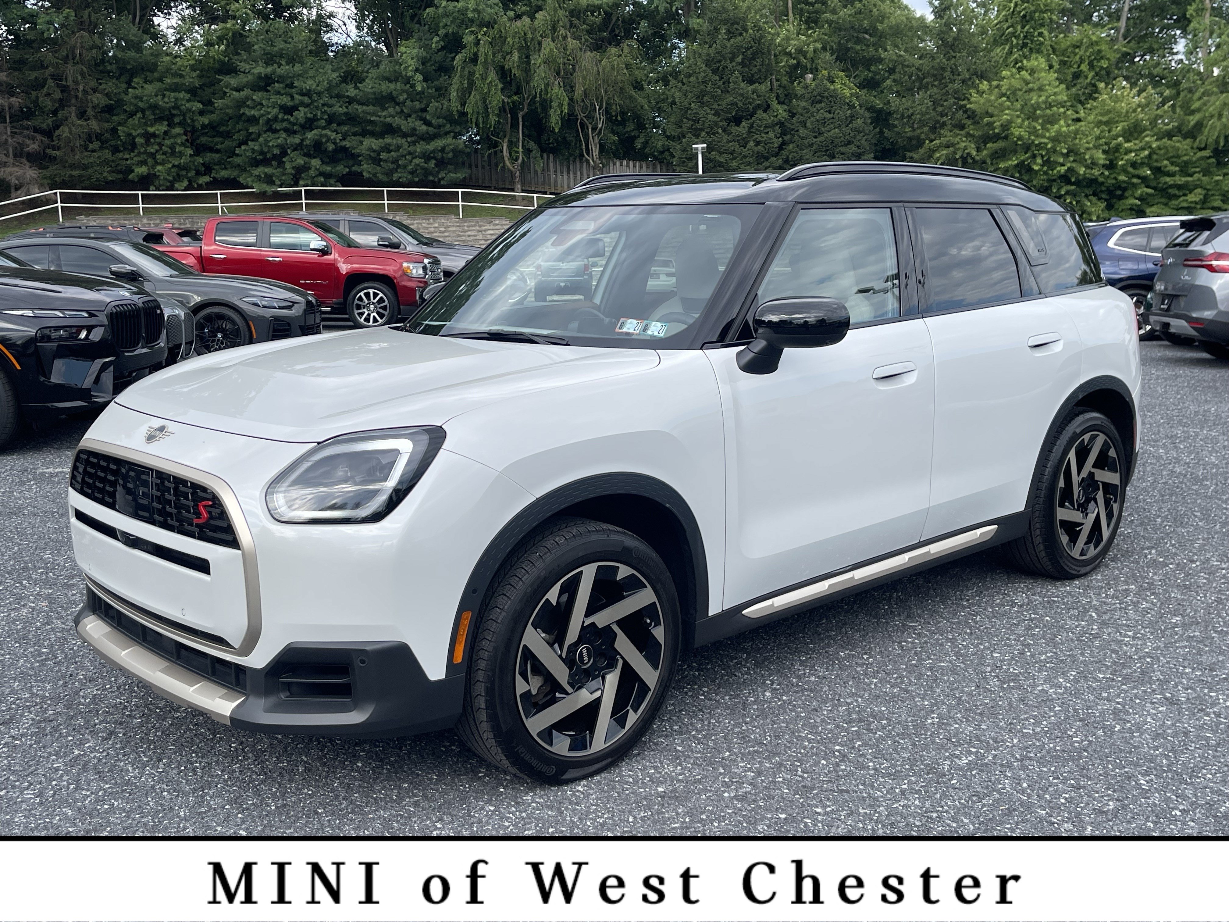 Used 2025 MINI Cooper Countryman S w/ Comfort Package Max AWD/4WD image 1