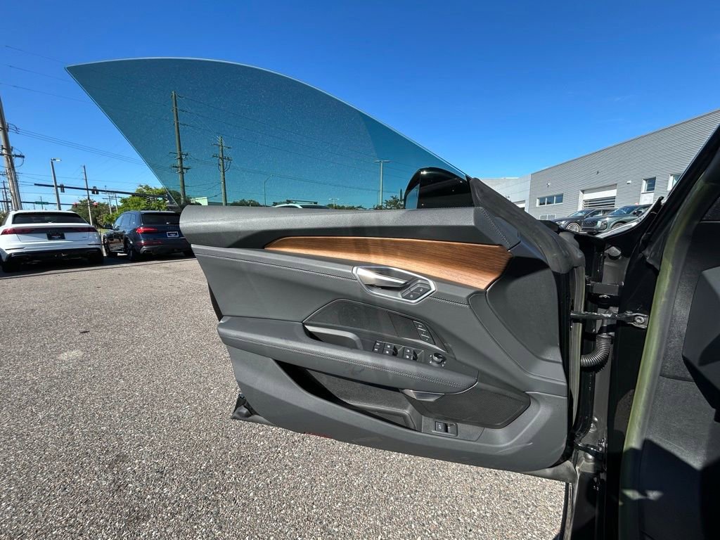 Used 2023 Audi e-tron GT Premium Plus AWD/4WD image 66