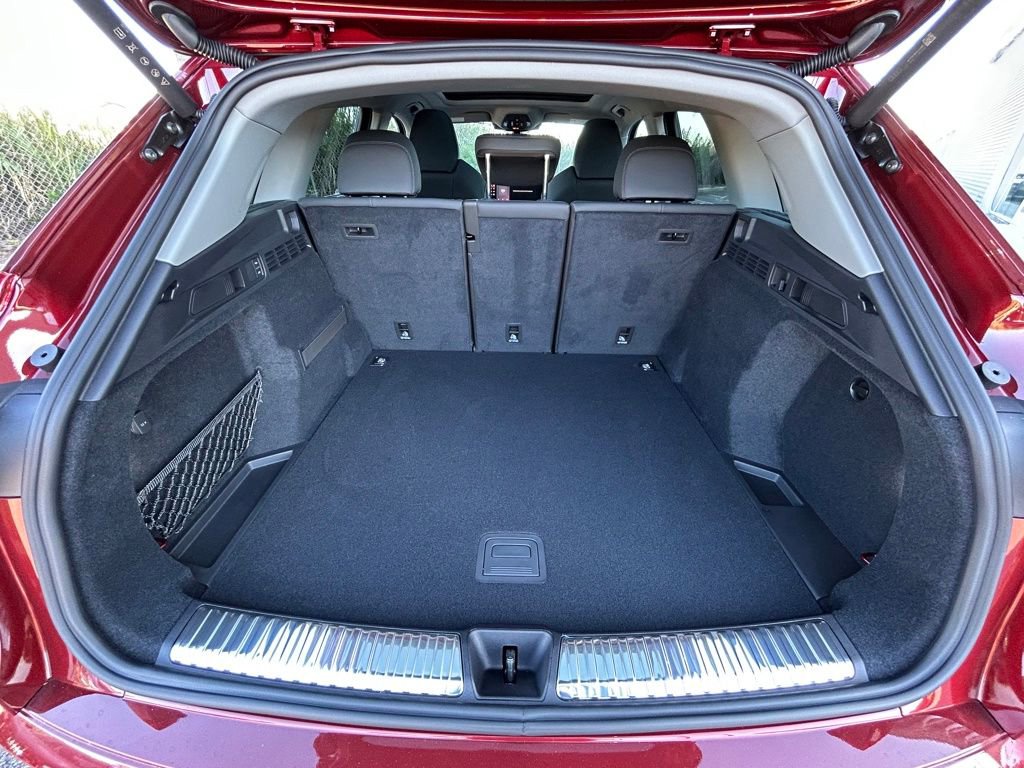 New 2025 Audi Q5 Prestige image 56