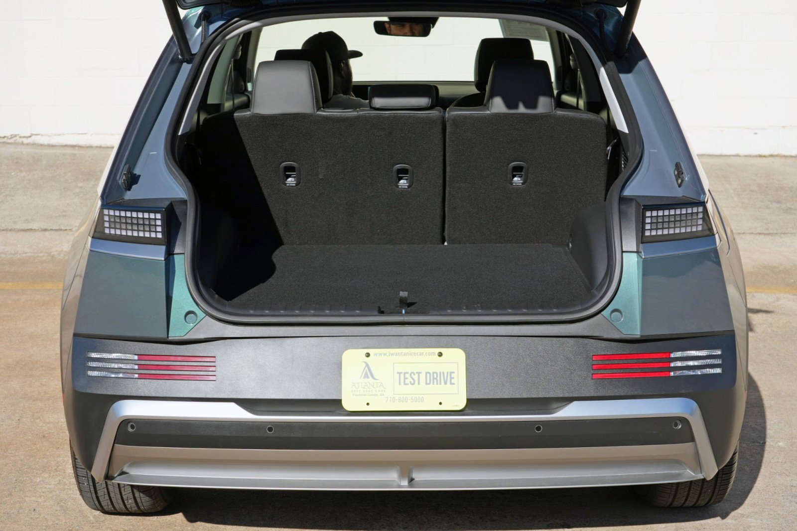 Used 2025 Hyundai Ioniq 5 SEL RWD image 9