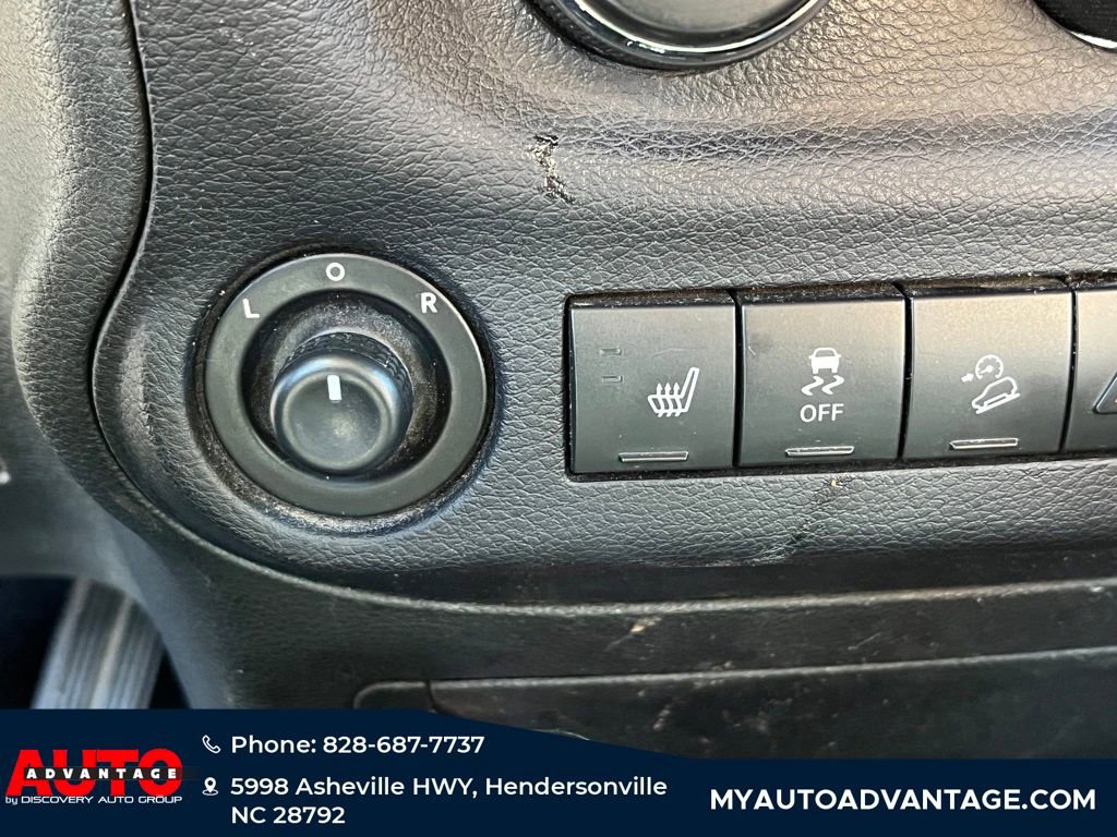 Used 2017 Jeep Wrangler Unlimited Rubicon image 18