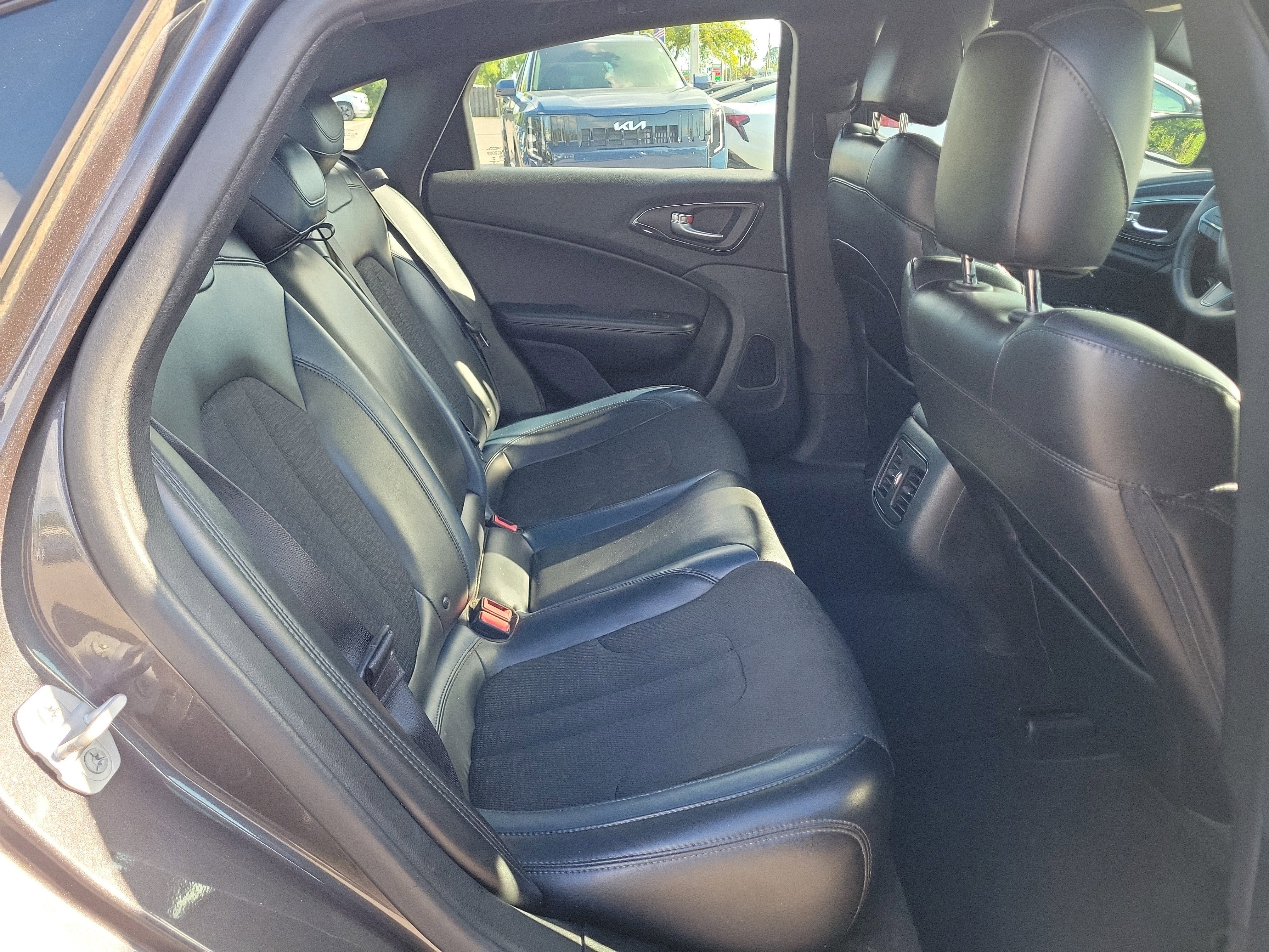 Used 2015 Chrysler 200 S w/ Navigation & Sound Group I FWD image 12