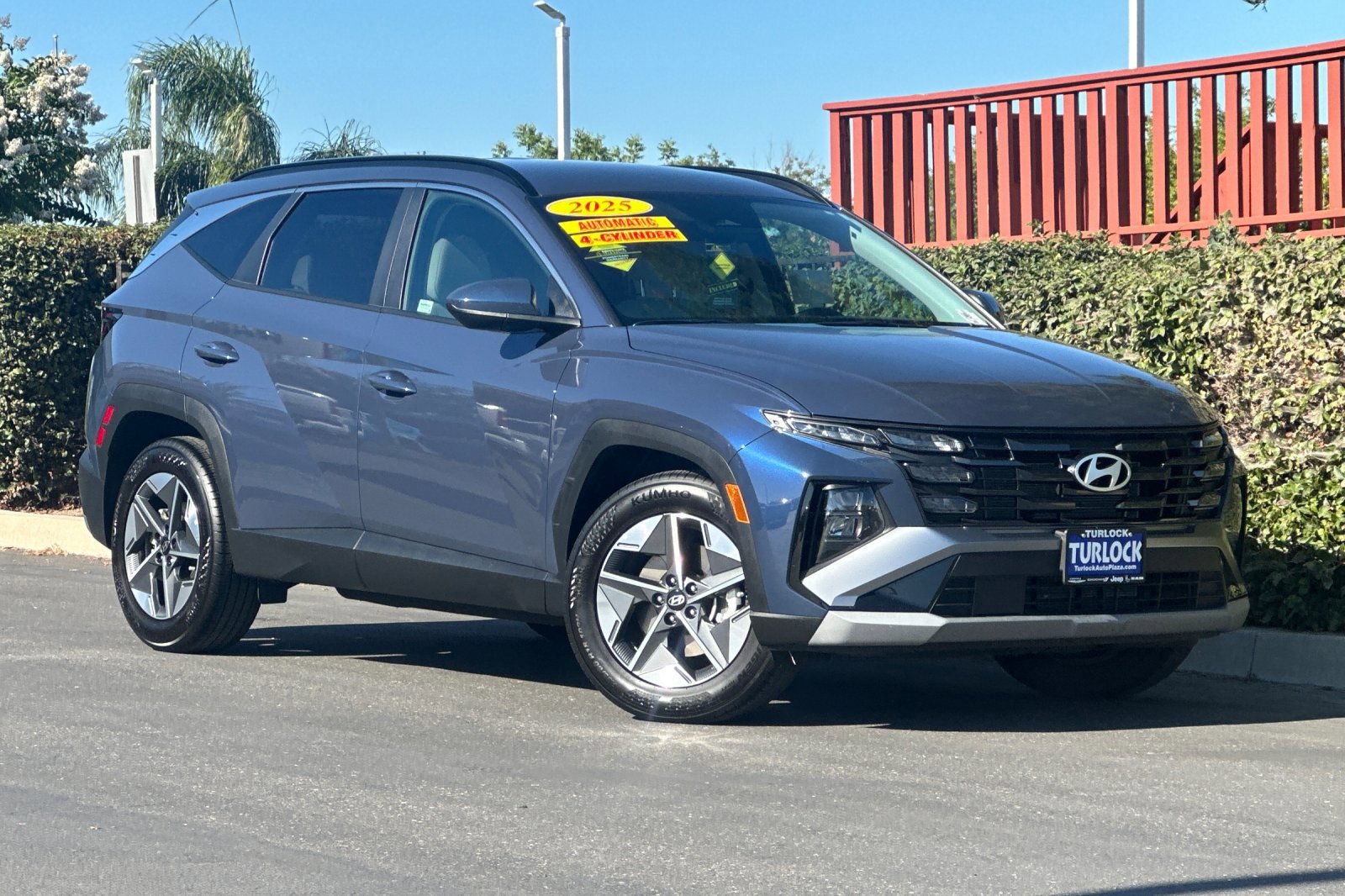 Used 2025 Hyundai Tucson SEL image 2
