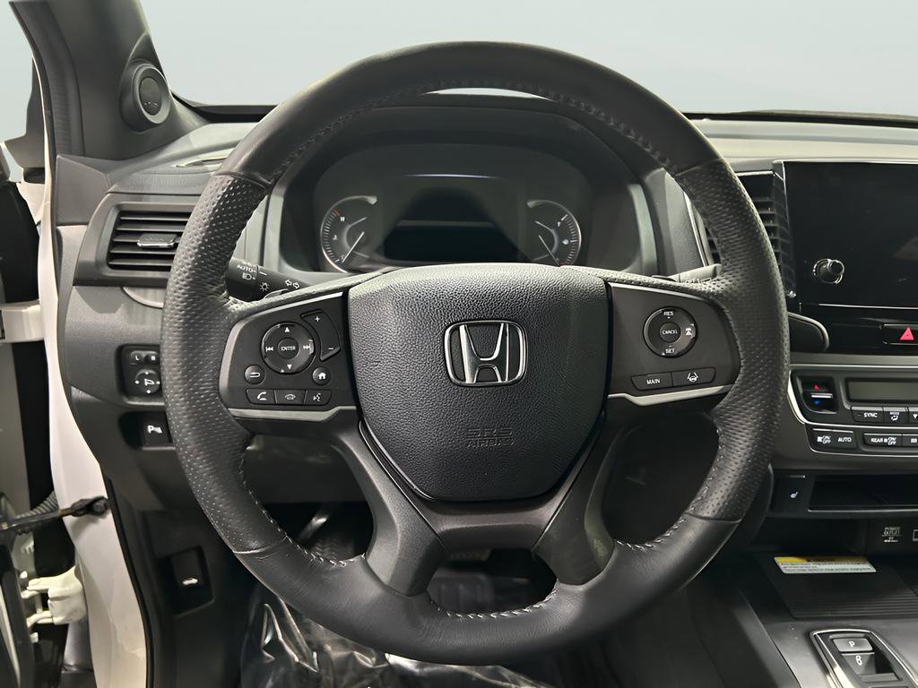 Used 2023 Honda Passport EX-L image 15