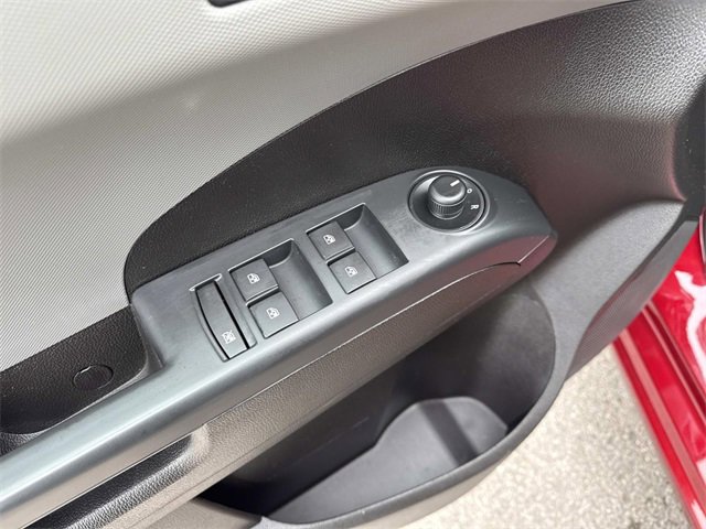 Used 2017 Chevrolet Sonic LT w/ Convenience Package image 11