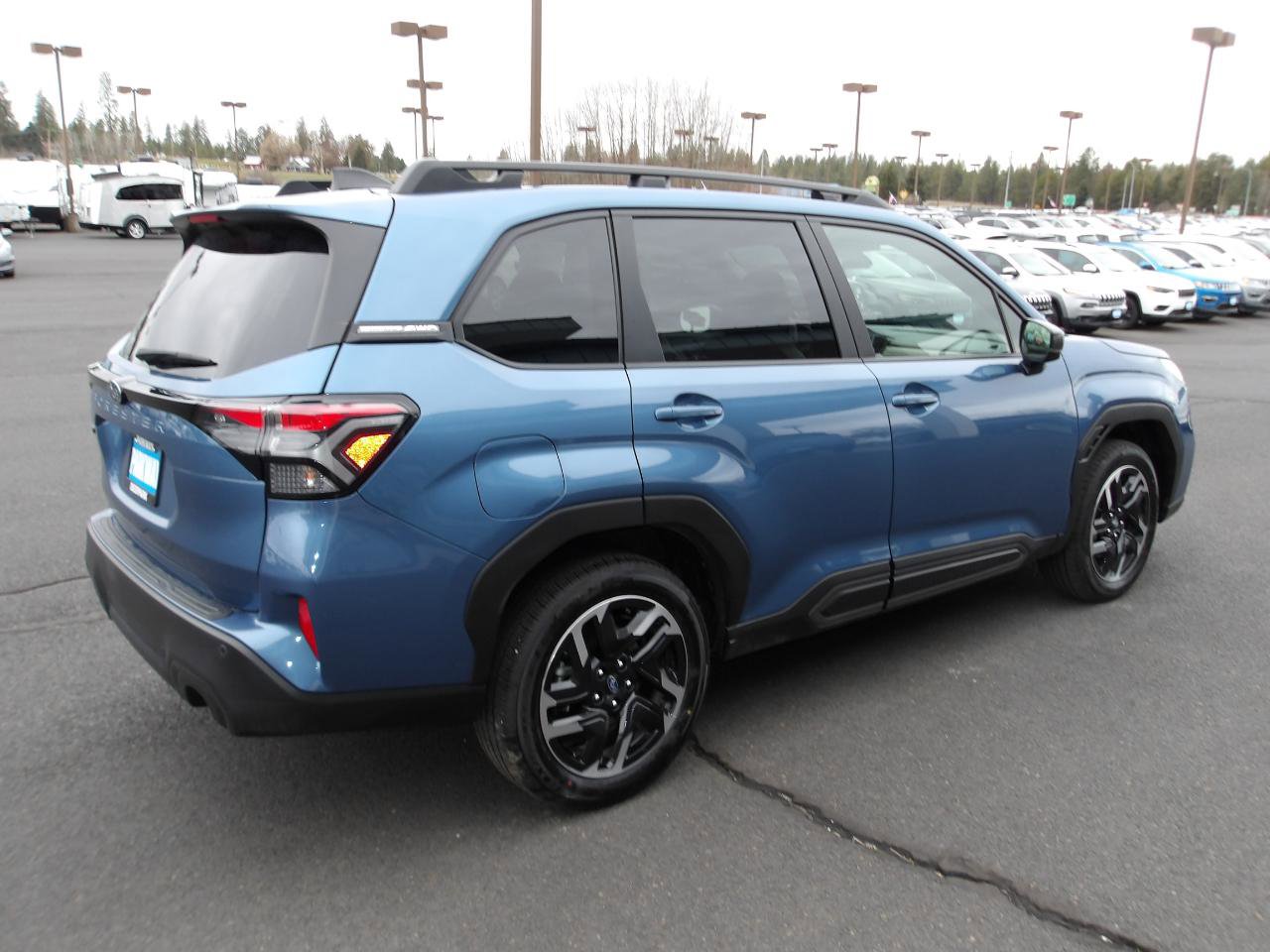 Used 2025 Subaru Forester Limited w/ Popular Package #1 image 5