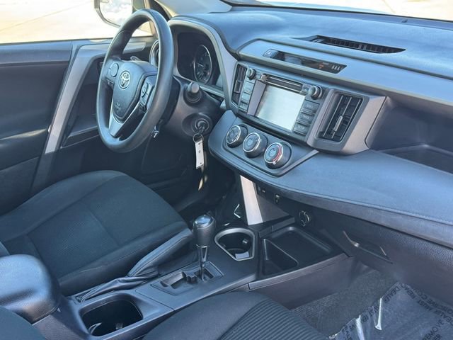 Used 2018 Toyota RAV4 LE w/ All Weather Liner Package image 8