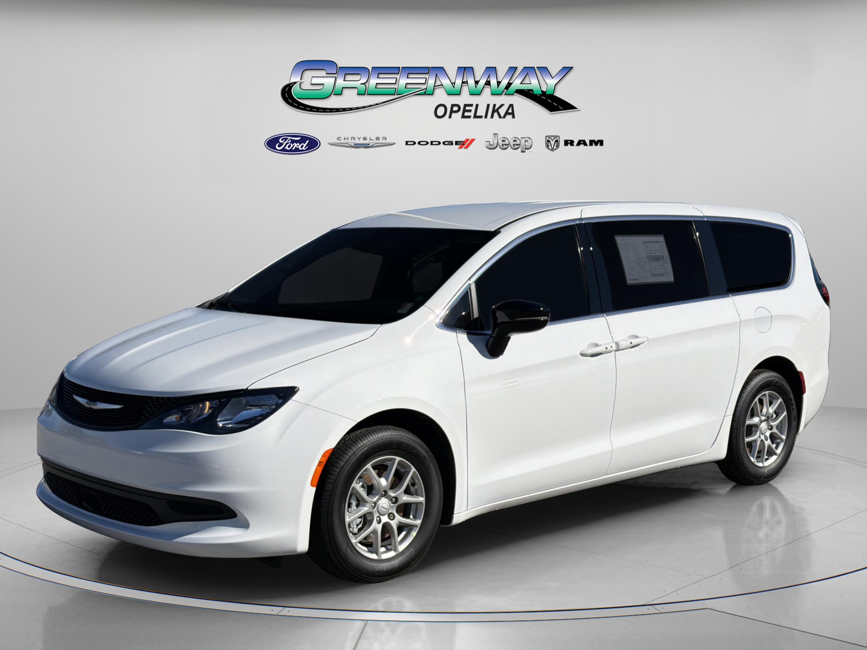 New 2026 Chrysler Voyager LX image 6