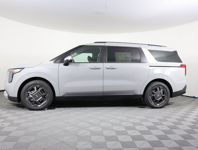 New 2026 Kia Carnival EX image 6