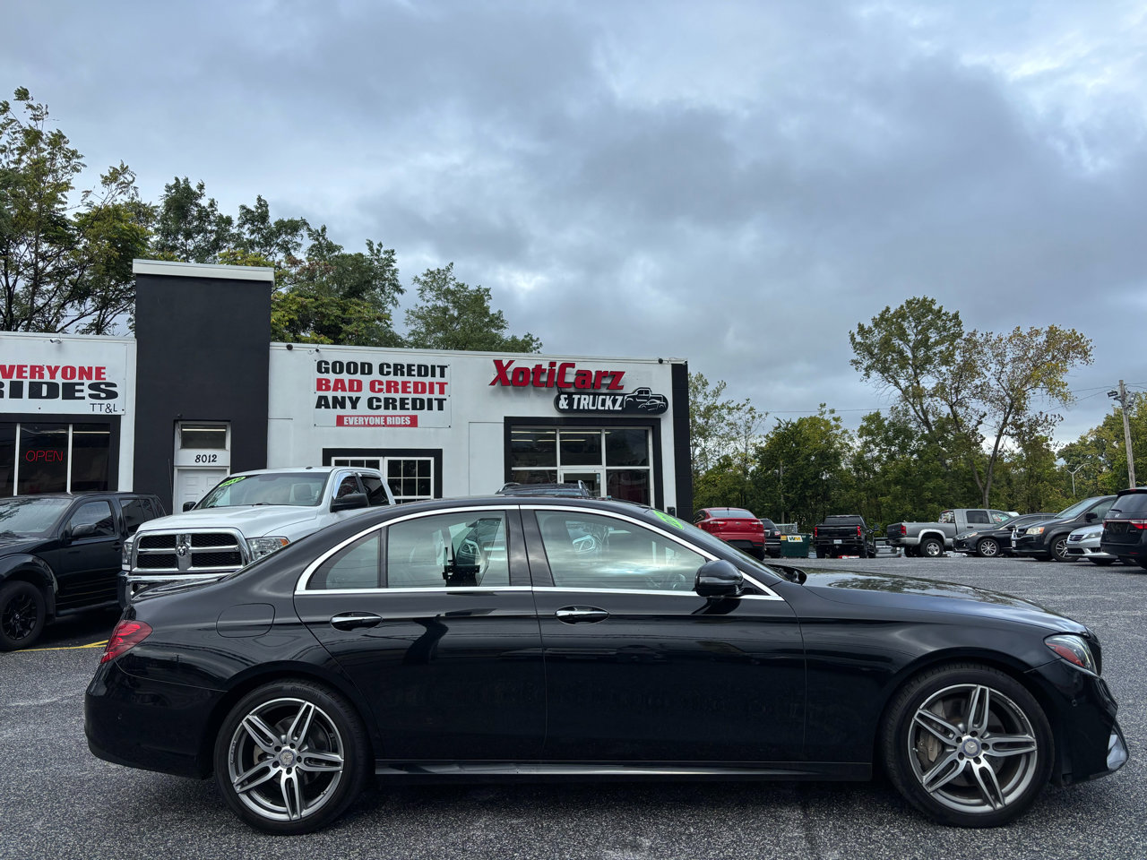 Used 2017 Mercedes-Benz E 300 4MATIC