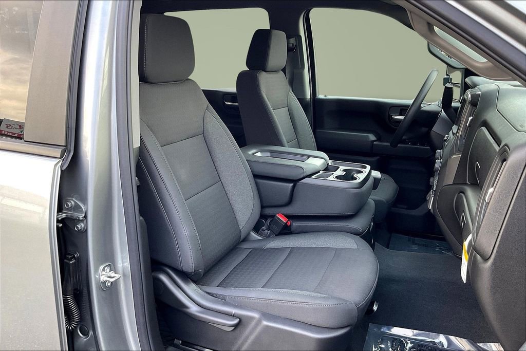 New 2026 Chevrolet Silverado 2500 Custom w/ Custom Value Package image 12