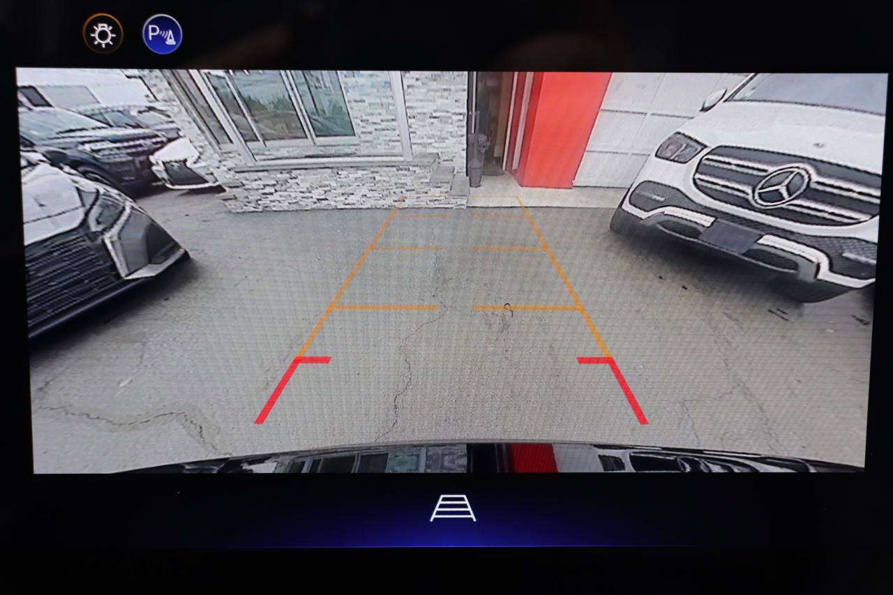 Used 2026 Chevrolet Equinox LT w/ Convenience Package II FWD image 33