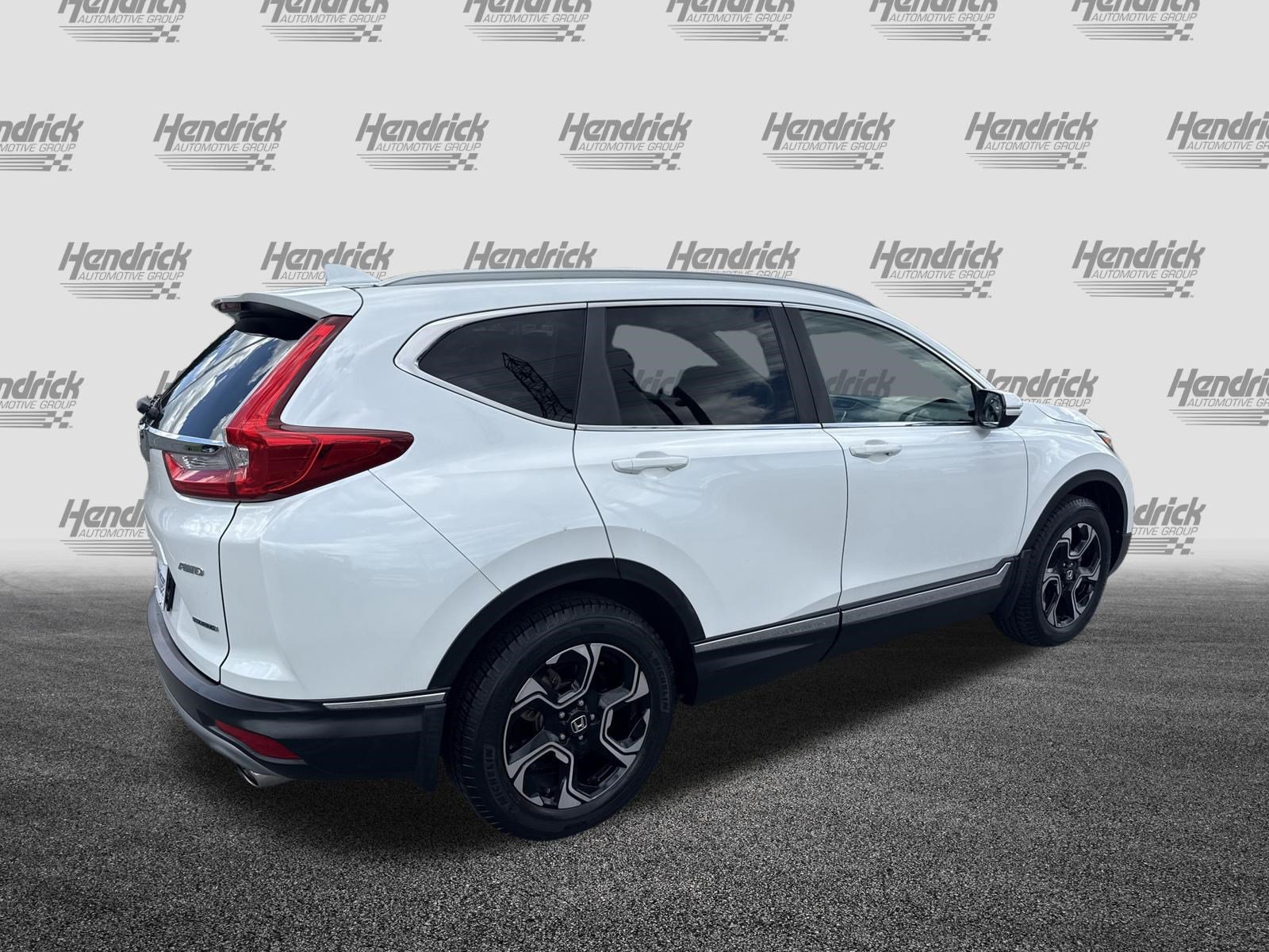 Certified 2019 Honda CR-V Touring image 17