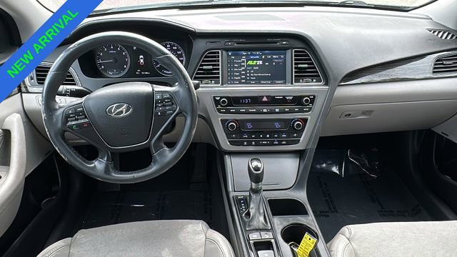 Used 2017 Hyundai Sonata Limited w/ Tech Package 03 FWD image 22