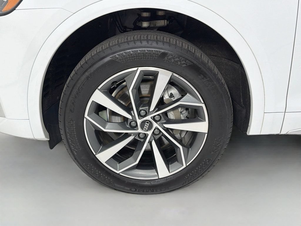 Used 2023 Audi Q5 2.0T Premium w/ Convenience Package AWD/4WD image 31