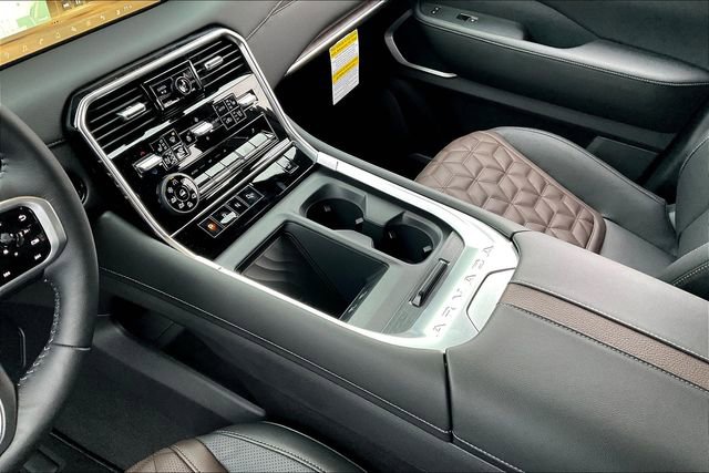 New 2025 Nissan Armada Platinum image 9